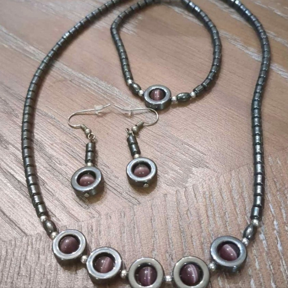 New Gorgeous And Unique Hematite And Purple Necklace, Bracelet And Earrings Set.